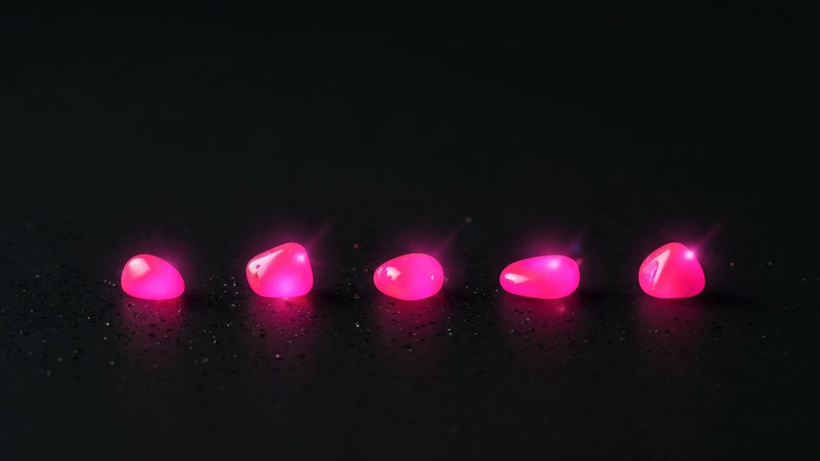 Five magenta defaults on a dark Monday list, decision architecture B2B