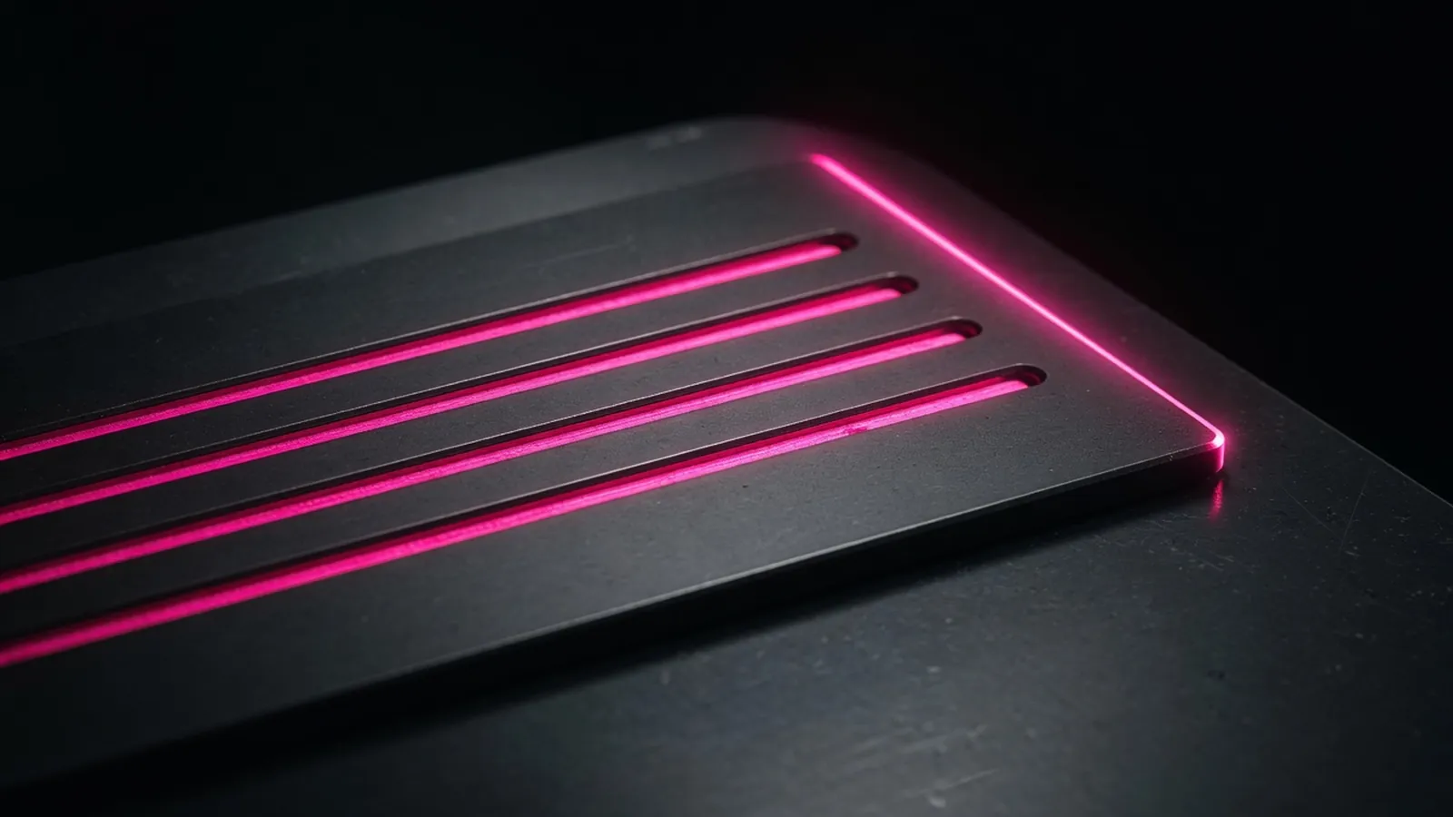 Four magenta cost lines on black, cost to leave HubSpot or Webflow